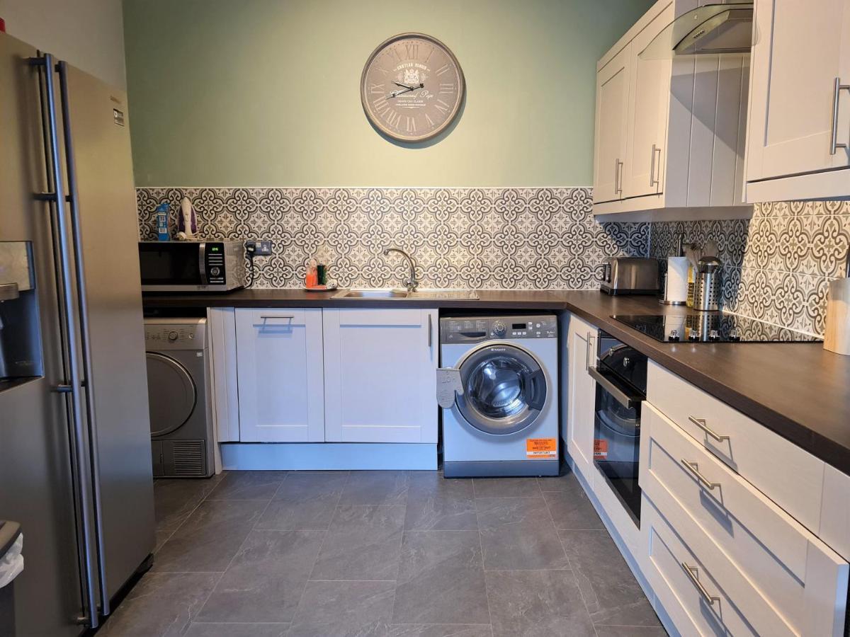 The Edinburgh Victorian - 3 Bedroom Apartment ภายนอก รูปภาพ